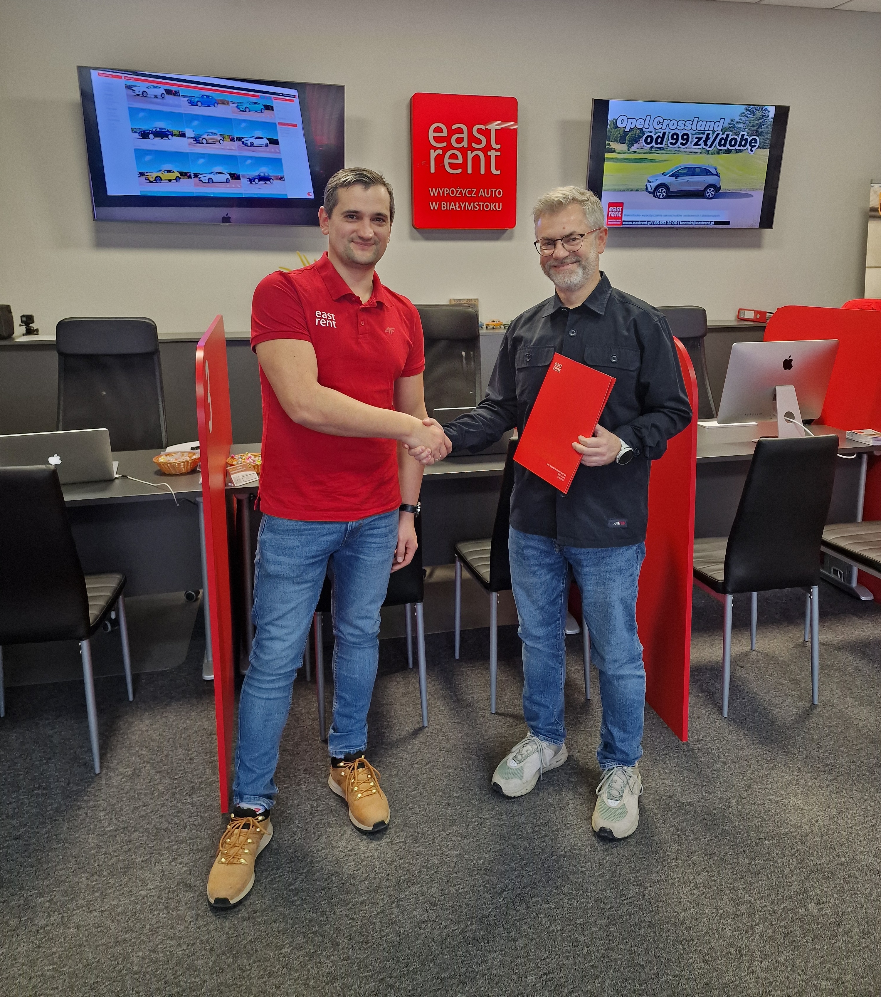east rent wspiera białostocki sport